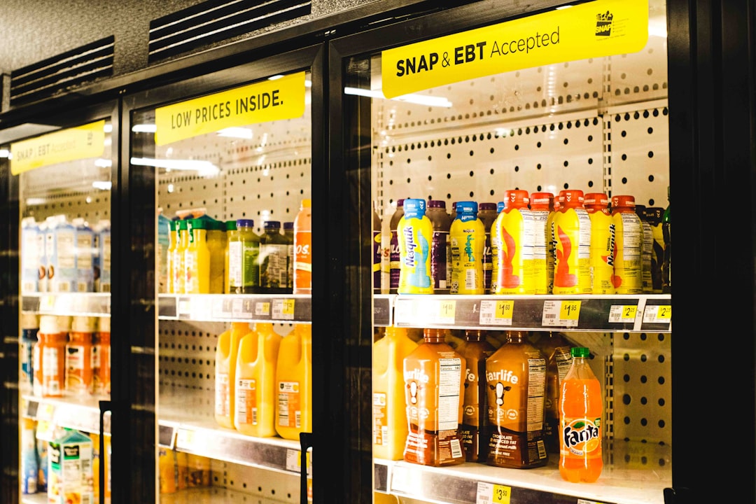 Display Counter Fridges: A Buyer's Guide to Eye-Catching Refrigeration